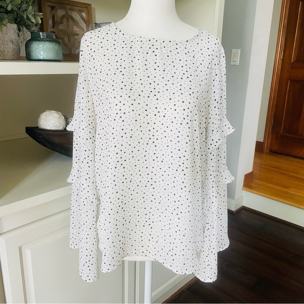 Evereve Allison Joy Ruffle Sleeve Polka Dot Blouse